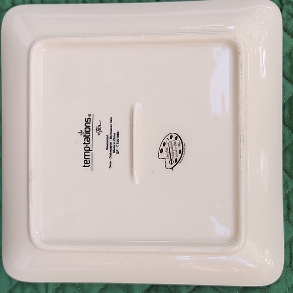 NWOT TEMP-TATIONS WINTER WHIMSY SET OF 2 DISHES - Picture 7 of 11